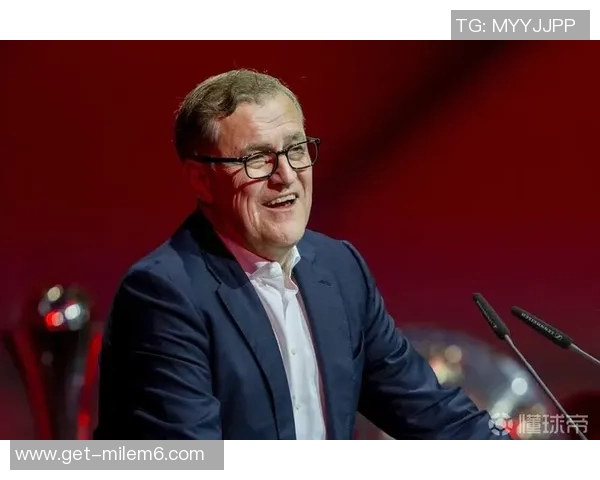 莱万回归老东家破门拜仁球迷怒斥其忘恩负义情绪高涨